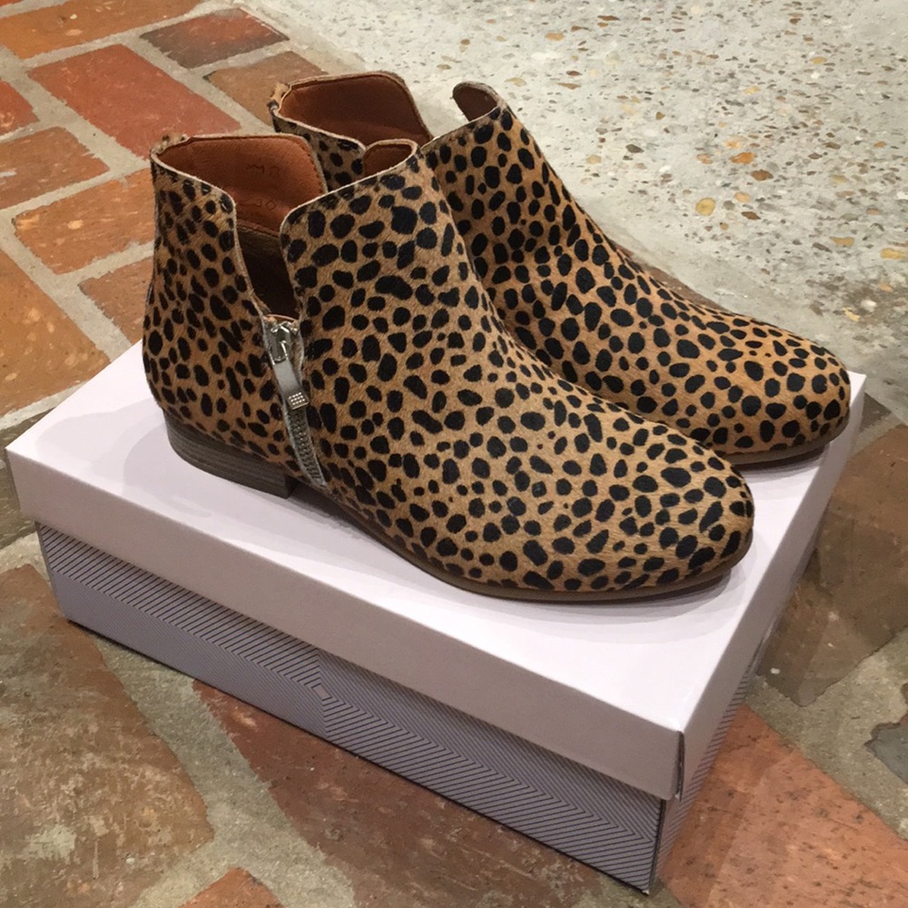 Eric Michael Linx Cheetah Ankle Boots - Picture 2 of 2